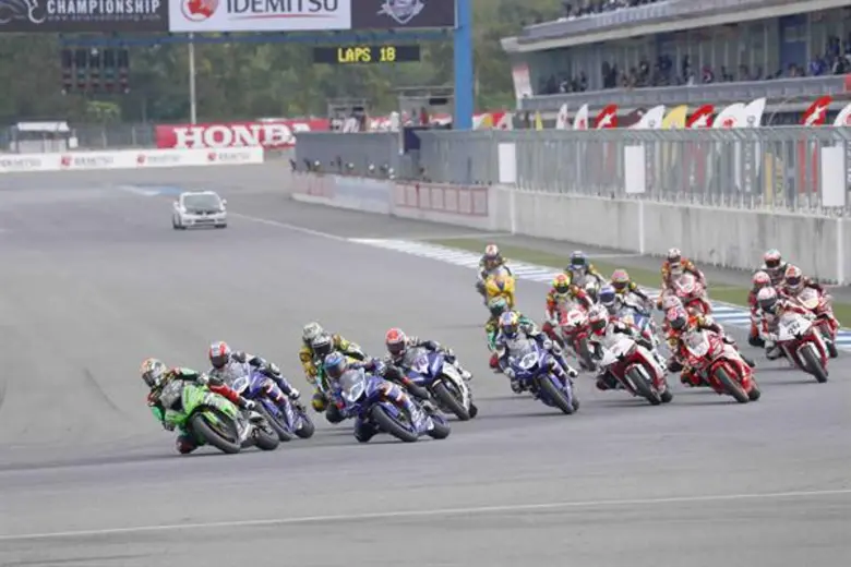 แสตมป์-อภิวัฒน์ วงศ์ธนานนท์ #22 นักบิดดาว...