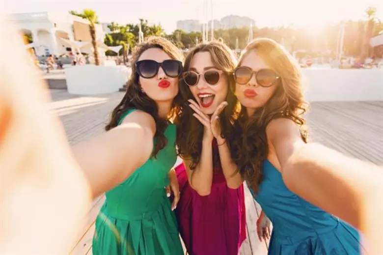 สายดราม่าโปรดระวัง! แสดงอารมณ์เล่นใหญ่ ทำหน้าเหี่ยวก่อนวัย