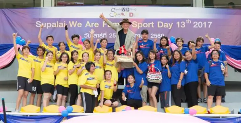 ดร.ประทีป ตั้งมติธรรม ประธานกรรมการบริหาร...