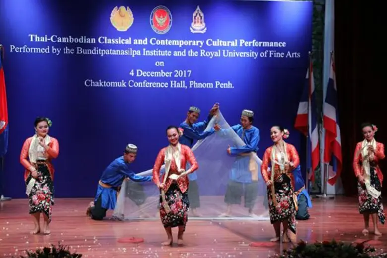 วธ.นำนาฏศิลป์-ดนตรี แลกเปลี่ยนไทย-กัมพูชาสานสัมพันธ์-ความร่วมมือด้านศิลปวัฒนธรรม ขับเคลื่อนกรอบความร่วมมืออาเซียนด้านโบราณคดีใต้น้ำ-พิพิธภัณฑ์-จดหมายเหตุ พร้อมหารือจัด “สวดมนต์ข้ามปี” ไทย-กัมพูชา
