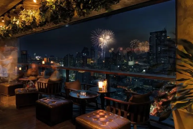 เติมความสุขล้นในเทศกาลปีใหม่นี้ ที่โรงแรมพูลแมน กรุงเทพ จี (สีลม)