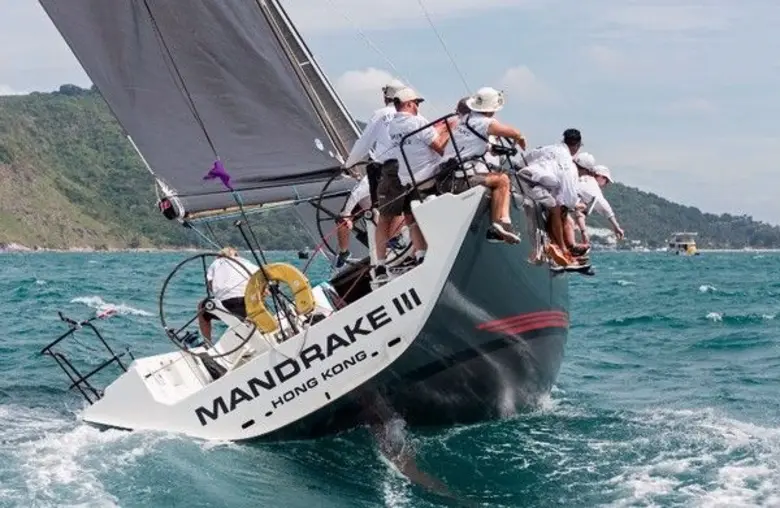 คลื่นลมอันดามันหนุนทีมเรือใบแข่งขันกันดุเดือด แข่งขันวันที่ 3 ภูเก็ตคิงส์คัพรีกัตต้า