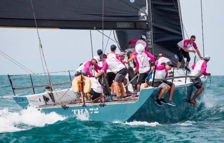 คลื่นลมอันดามันหนุนทีมเรือใบแข่งขันกันดุเดือด แข่งขันวันที่ 3 ภูเก็ตคิงส์คัพรีกัตต้า