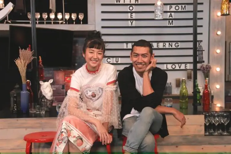 รายการ "ทอล์ก-กะ-เทย Tonight" อาทิตย์นี้ ...