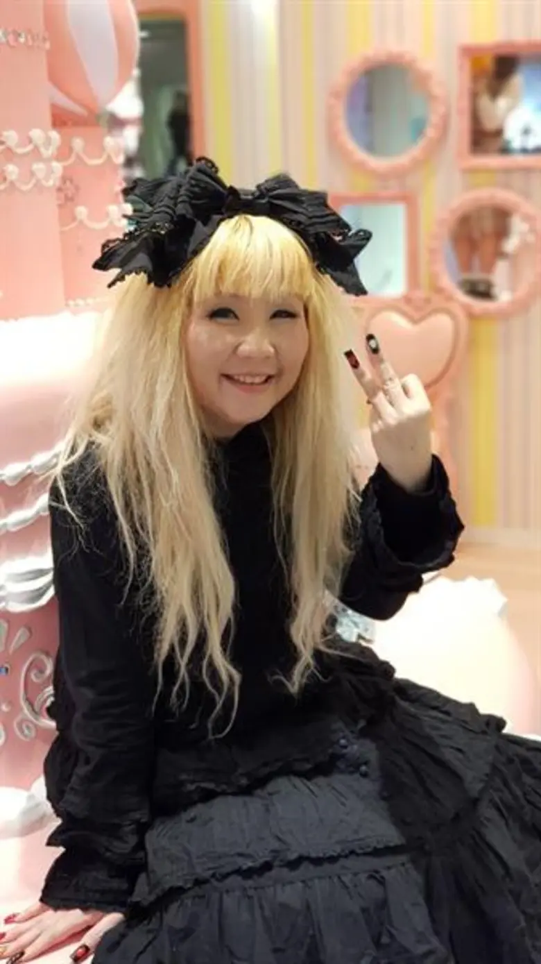 พะยี่ห้อแฟชั่นดีไซเนอร์ระดับประเทศอย่าง ก...