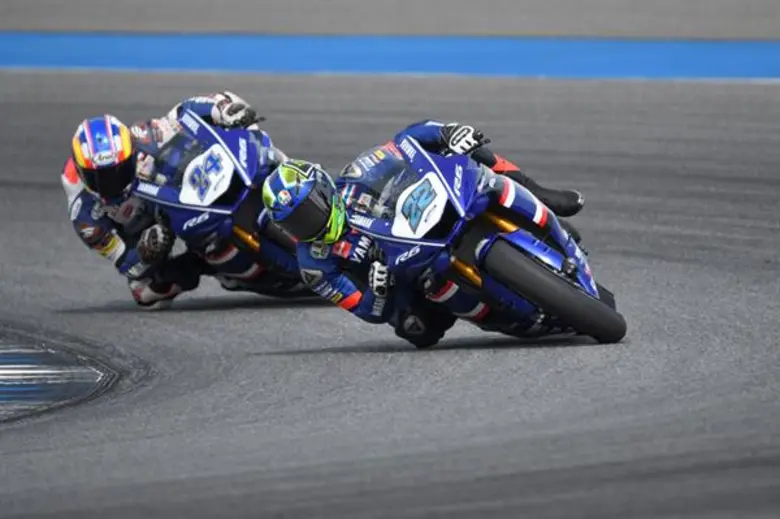 ทัพนักบิดสังกัด YAMAHA THAILAND RACING TE...