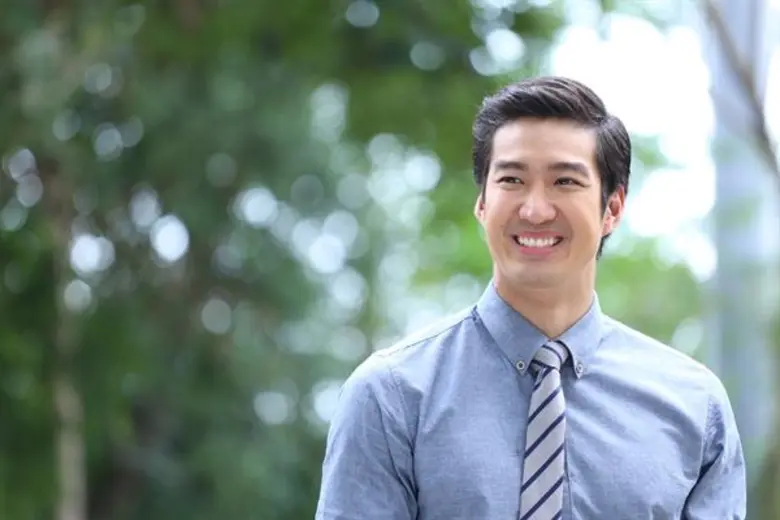 “เดี่ยว สุริยนต์” หนุ่มอบอุ่น แสนดีที่สาวๆ หลงเสน่ห์ ในละครโรแมนติก คอมเมดี้ “รักกันพัลวัน”