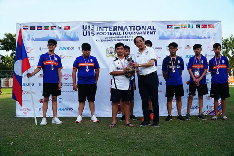 ดร. สุวัฒน์ สุวรรณดี รองอธิการบดีฝ่ายบริห...