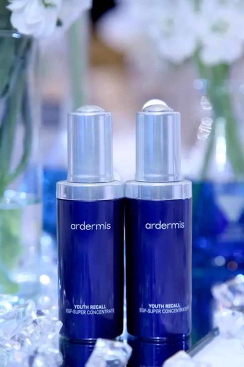 งานเปิดตัวนวัตกรรม “ชีวเวชสำอาง” ครั้งแรกของประเทศไทย กับ 2 แบรนด์ล่าสุด “ardermis”  และ “UDERMA” ชวนไขความลับแห่งความอ่อนเยาว์ระดับเซลล์ต้นกำเนิดด้วย 'HUMAN-EGF