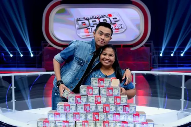 ทีวีไกด์: รายการ “The Money Drop ไทยแลนด์” “แซ็ค ชุมแพ” ถึงคราวซวย เจอคำถามชี้ชะตาอาชีพการเป็นนักร้อง!!!