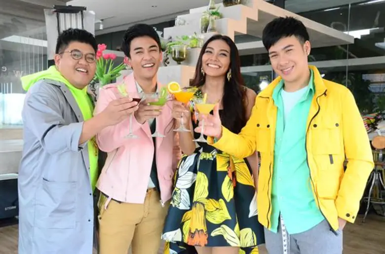 ทีวีไกด์: รายการ “4โพดำ การละคร” “4โพดำ อวอร์ด 2017” เทปพิเศษส่งท้ายปี หาคนเป็นที่สุดแห่งปี!!