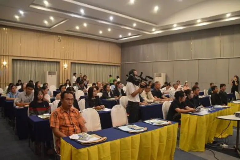 กรมการค้าภายใน สนับสนุนเกษตรกร-ผู้ประกอบการไทย จัดอบรมให้ความรู้เพื่อยกระดับตลาดกลางผักและผลไม้ ที่จังหวัดเพชรบูรณ์