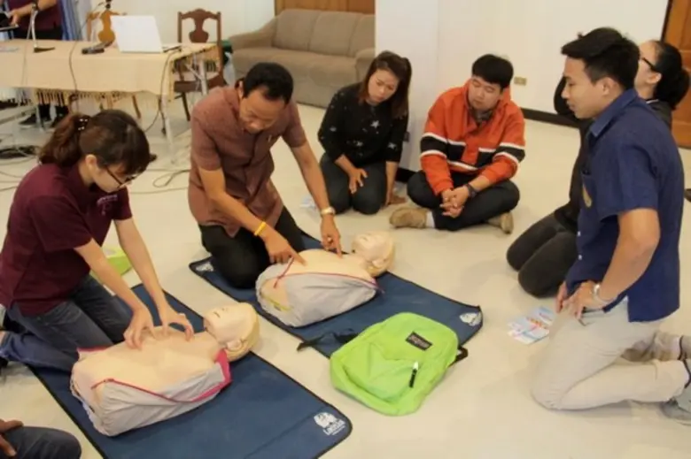 อบรม การช่วยชีวิตขั้นพื้นฐานและการปฐมพยาบาลเบื้องต้นสำหรับผู้ป่วยภาวะผิดปกติที่เกิดจากความร้อน
