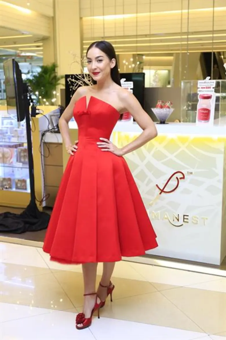 สวยไม่สร่างจริงๆเลยละคร้า สำหรับนางแบบสาว...