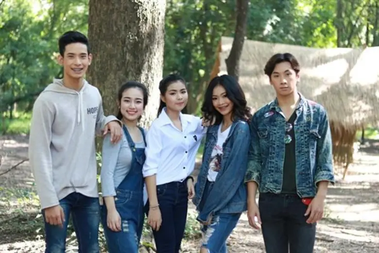 เรื่องย่อ: ละครเรื่อง แผ่นดินของพ่อ..ไม่มีชาวเขามีแต่ชาวเรา