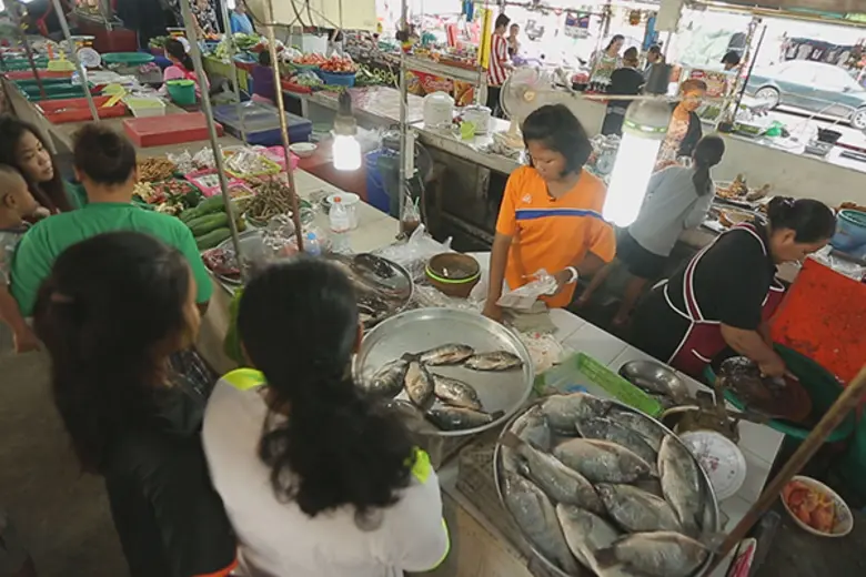 รายการ "สานรัก คนเก่งหัวใจแกร่ง" อาทิตย์น...