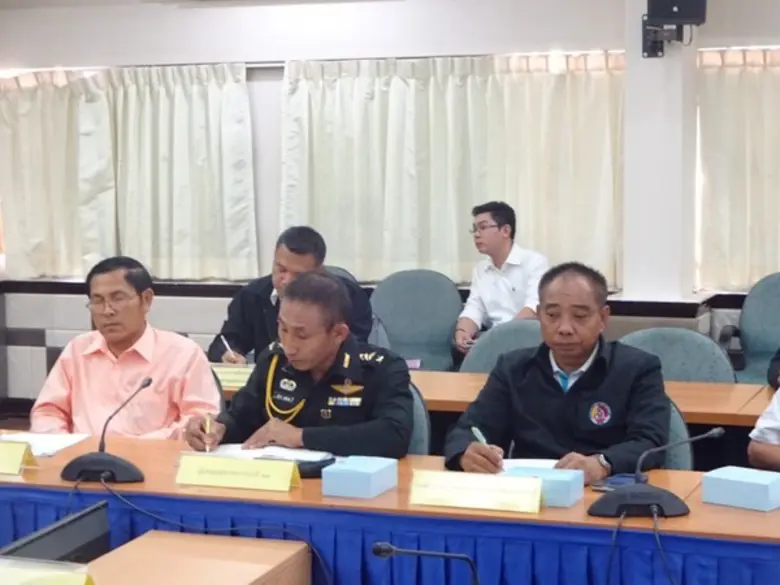 กอ.รมน.จังหวัด ช.บ. ประชุม"เตรียมความพร้อมในการรักษาความปลอดภัย และลดอุบัติเหตุทางถนนช่วงเทศกาลวันคริสมาสต์และวันขึ้นปีใหม่ 2561"