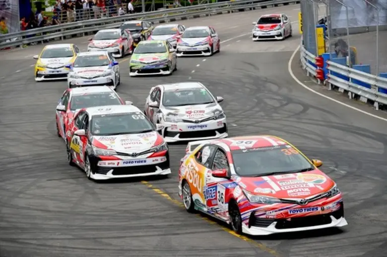 การแข่งขันรถยนต์ทางเรียบโตโยต้า วันเมคเรซ...