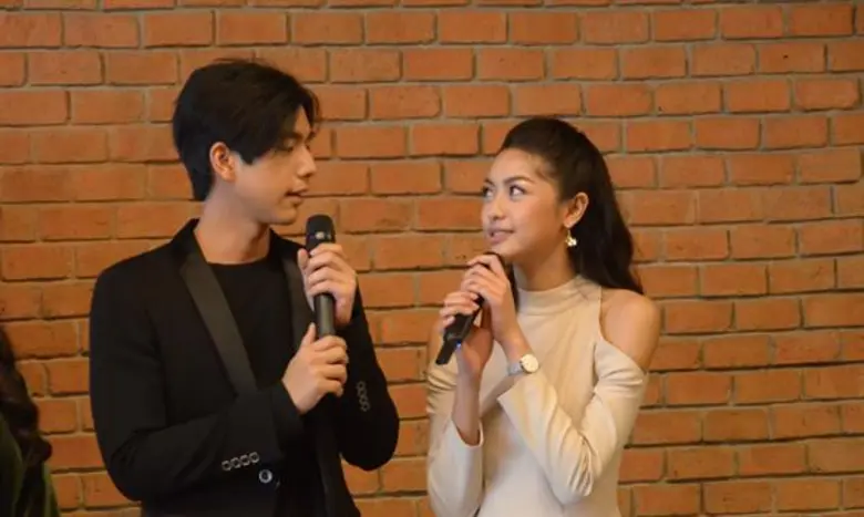 “ดอกแก้วกาหลง” จัดงานมิตติ้งแฟนคลับ ส่งภาคต่อ “ทานตะวันจันทร์วาด”