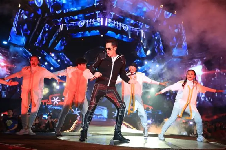 สาแก่ใจเหล่าดีเอ็นเอสายพันธุ์แดนซ์กันไปอี...