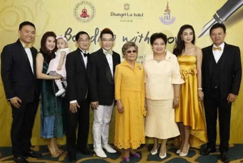 คุณหญิงเยาวรัตน์ เตชะเวช ที่ปรึกษาอาวุโส ...