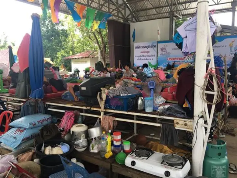 สคร. 12 สงขลา ลงพื้นที่น้ำท่วมภาคใต้ ประเมินความเสี่ยงโรคติดต่อบริเวณจุดอพยพ