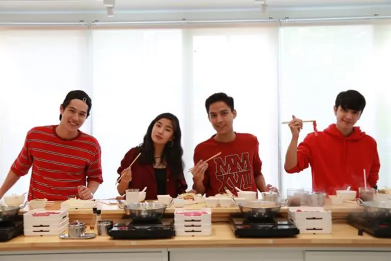 ใกล้ปีใหม่แบบนี้ใครที่กำลังมองหาร้านปาร์ต...