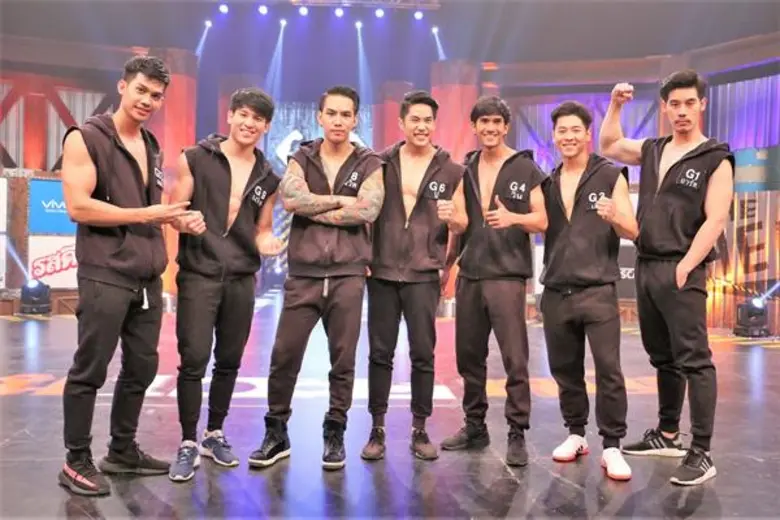 มาร่วมลุ้น ร่วมโหวตแบบสดๆ ว่าใครจะได้เป็นสุดยอดหนุ่มที่แข็งแกร่งที่สุด ในรายการเกมพันหน้า The Hero ถ่ายทอดสดวันอาทิตย์ที่ 24 ธันวา นี้ทางช่อง 7HD กด 35