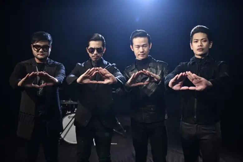 “สล็อตแมชชีน” สุดภูมิใจ ทำเพลง “ท้า” ประกอบภาพยนตร์ “9 ศาสตรา” สร้างควมฮึกเหิมให้คนไทย ลุกขึ้นมาเชียร์ภาพยนตร์แอนิเมชั่นฝีมือระดับโลก