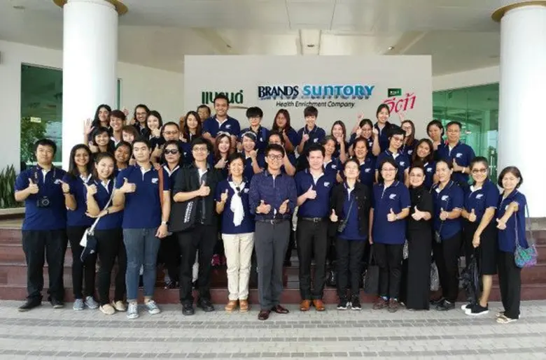 ผศ.ดร.ประสิทธิ์ สุวรรณเลิศ หัวหน้าภาควิชา...