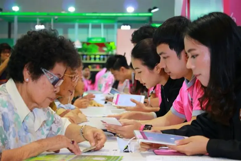 ข่าวซุบซิบ: ไทยแลนด์ สมาร์ท มันนี่ กรุงเทพฯ ครั้งที่ 8