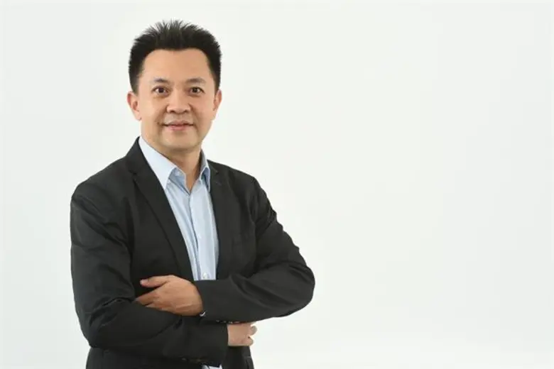 LINE ปั้นพาร์ทเนอร์ชิปโปรแกรม พร้อมพลิกโฉมวงการ SMEs ในประเทศไทย จับมือเอเจนซี่ชื่อดัง เสริมแกร่ง LINE@ ตอบโจทย์ลูกค้ากว่า 1.8 ล้านราย  ล่าสุด Ready Planet ขึ้นแท่นพันธมิตรทางธุรกิจอันดับหนึ่งในโปรแกรม