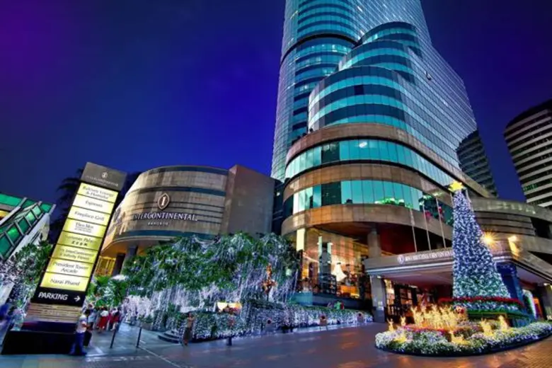 เริ่มขึ้นอีกครั้งกับการเฉลิมฉลองที่ยิ่งให...