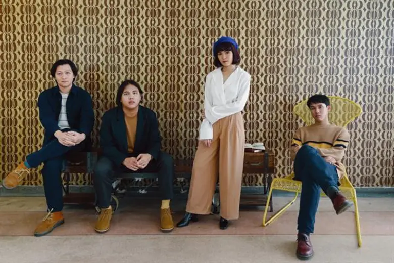 "เทเลกซ์ เทเลกซ์" Telex Telexs ปล่อยอีพีเ...