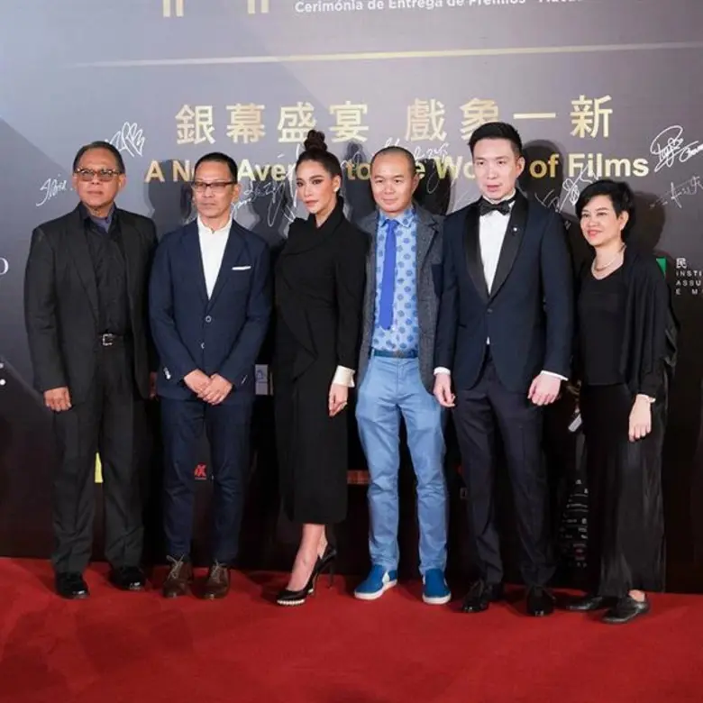 เรียกได้ว่าเป็นภาพยนตร์ที่กวาดคำชมจากสื่อ...