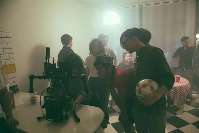 Artist : TWO PILLS AFTER MEAL Song : อย่า...