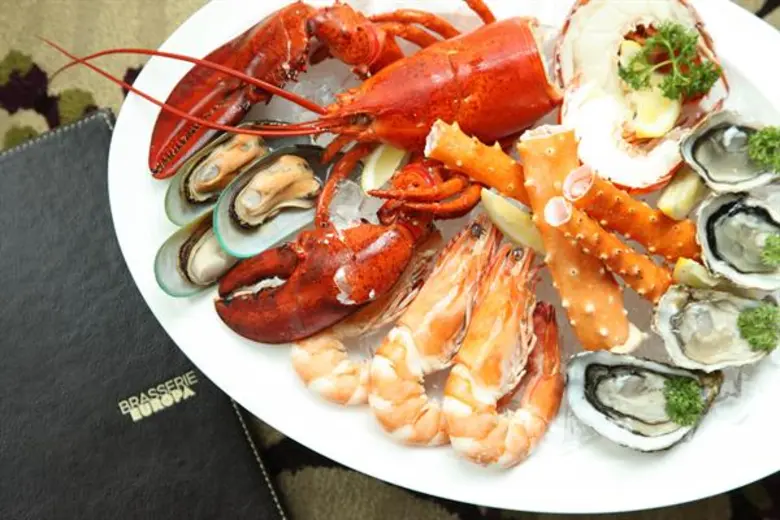 ร่วมส่งท้ายความทรงจำดีๆในปีพ.ศ. 2560 และเฉลิมฉลองต้อนรับพุทธศักราชใหม่ 2561 กับโปรโมชั่นอาหารและเครื่องดื่มพร้อมกิจกรรมสุดพิเศษ ณ โรงแรมสยามเคมปินสกี้ กรุงเทพฯ