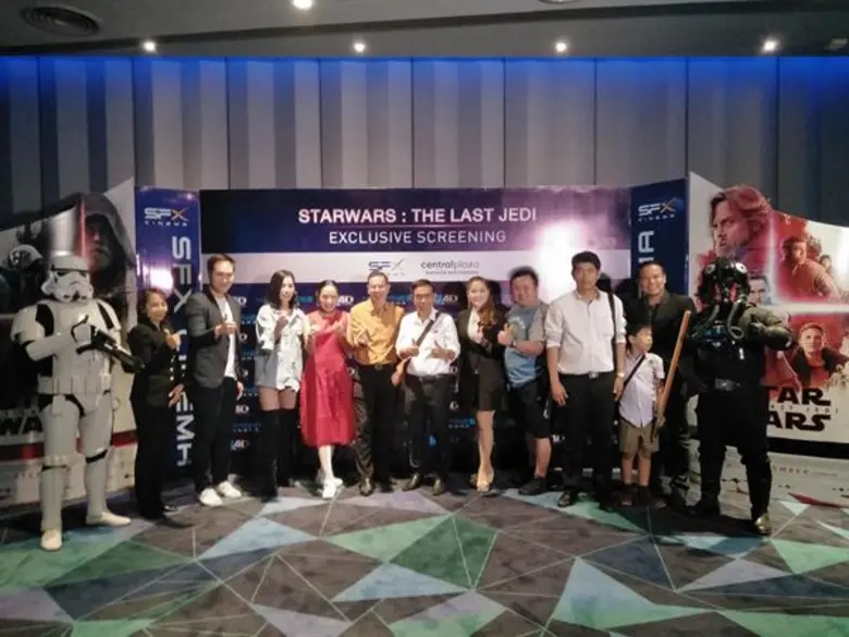เอส เอฟ ยกทัพกองพล STAR WARS : THE LAST JEDI32พาเหรดส่งความสุขให้ชาวโคราช