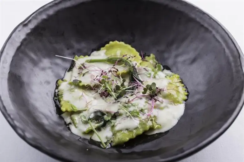 ห้องอาหารนัมเบอร์ 43 อิตาเลียนบิสโทร ขอแน...