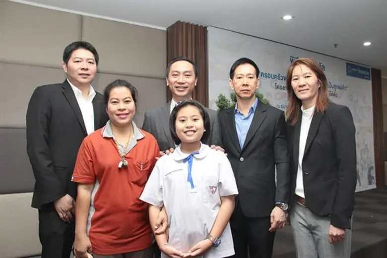 ธนาคารไทยเครดิต เพื่อรายย่อย มอบรางวัลทุนการศึกษาแก่เยาวชน ในโครงการประกวดเรียงความ “คิดเพื่อน้องบ่มเพาะลูกไม้ใต้ต้น”