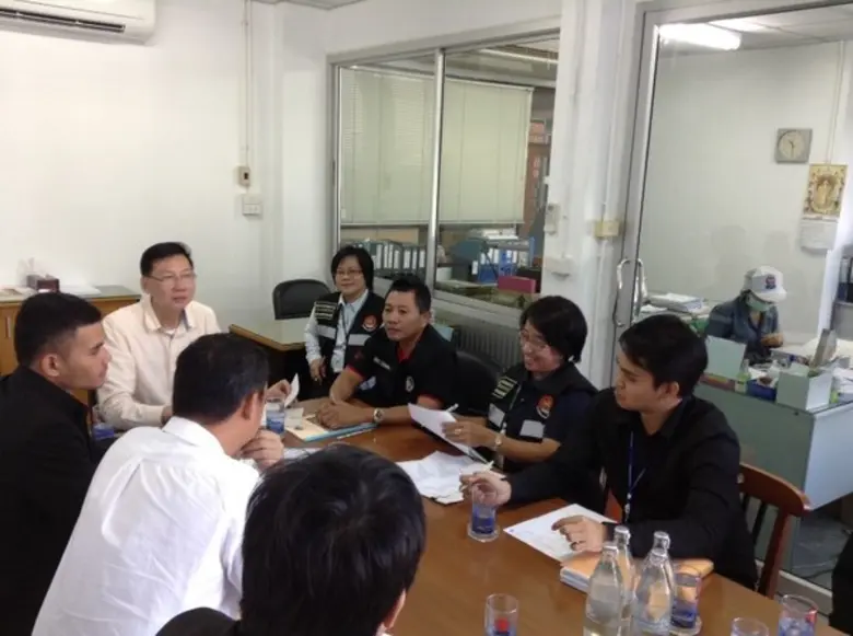 กอ.รมน.จังหวัด ช.บ. ร่วมตรวจสถานประกอบการแปรรูปสัตว์น้ำ จังหวัดชลบุรี