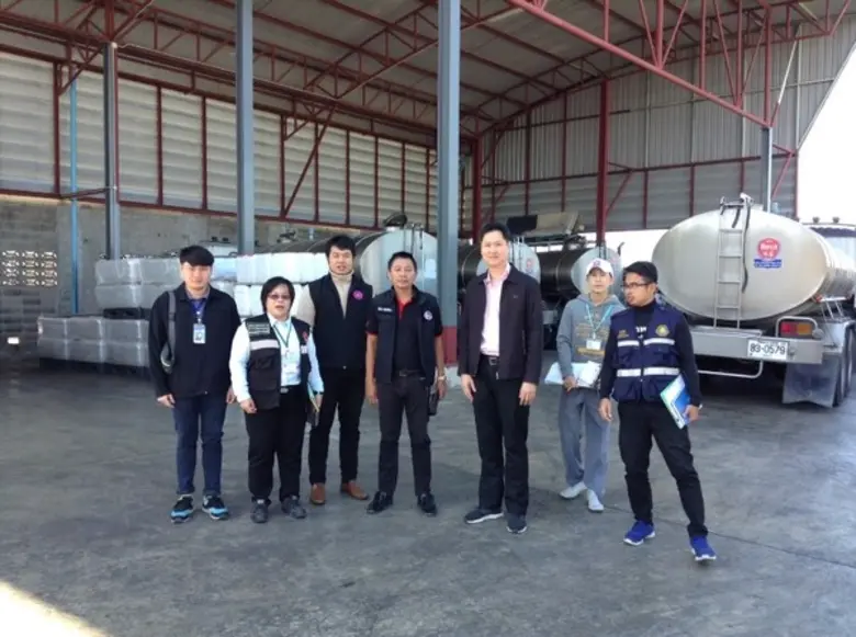 กอ.รมน.จังหวัด ช.บ. ร่วมตรวจสถานประกอบการแปรรูปสัตว์น้ำ จังหวัดชลบุรี