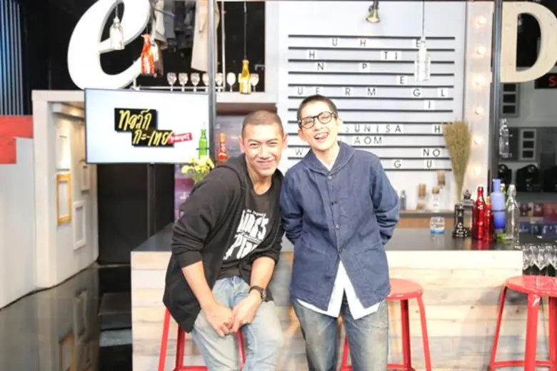 รายการ "ทอล์ก-กะ-เทย Tonight" อาทิตย์นี้ พบกับพิธีก...