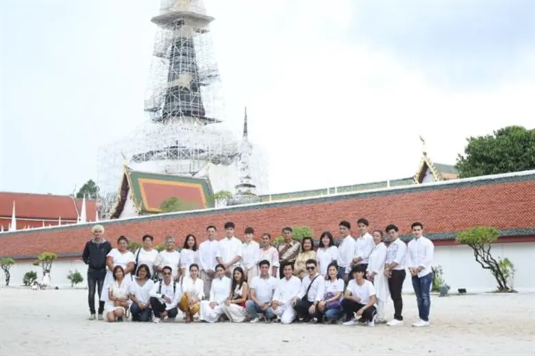 ทำบุญร่วมชาติ!!! “บูม-กีฟ” นำทีมศิลปินดาราจิตอาสา ร่วมงานบุญใหญ่ “ห่มผ้าพระธาตุ ถวายมหาสังฆทาน และรวมพลังศีล๕” จ.นครศรีธรรมราช