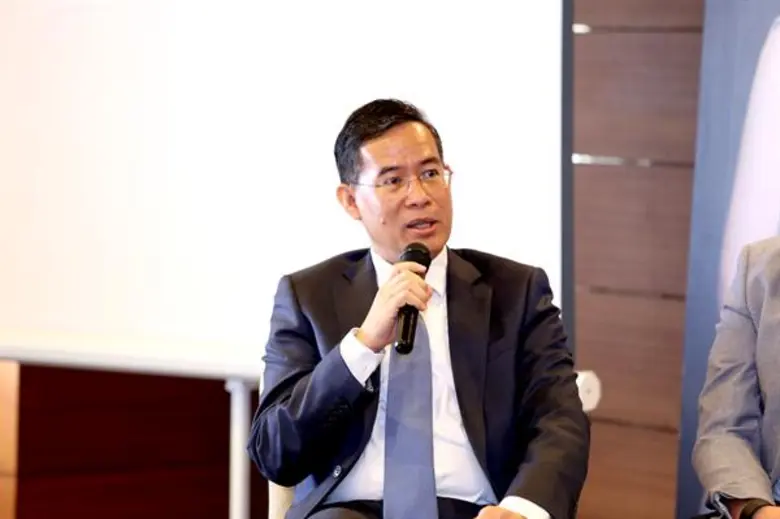 ดร.ธาริษา วัฒนเกส อดีตผู้ว่าการธนาคารแห่ง...