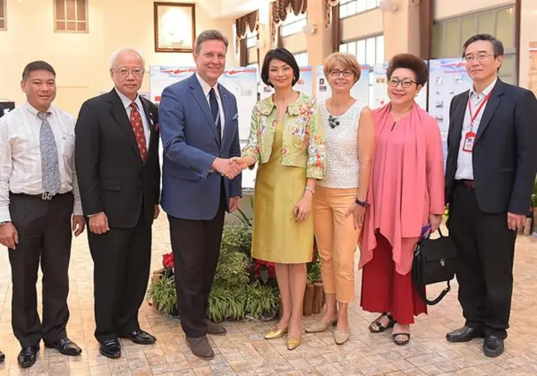 นางปริษา ปานะนนท์ ผู้ช่วยกรรมการผู้จัดการ...