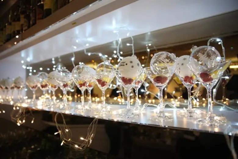 เจค็อบส์ ครีก จัดปาร์ตี้ชวนเซเลบริตี้สังสรรค์เทศกาลคริสต์มาส รื่นเริงต้อนรับช่วงเวลาแห่งความสุข