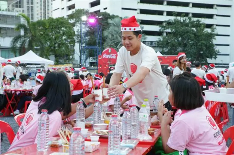 “อิเดมิตสึ” ร่วมมอบความสุขและรอยยิ้มให้กับเด็กๆ ด้อยโอกาส  พาชมงานประดับไฟ “ศิลป์แสง แห่งแรงบันดาลใจ”