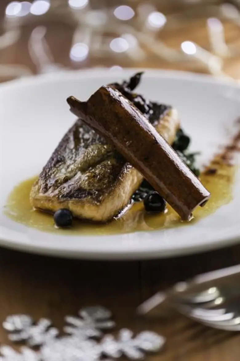 ขอเชิญทุกท่านร่วมส่งท้ายปีเก่าต้อนรับปีให...