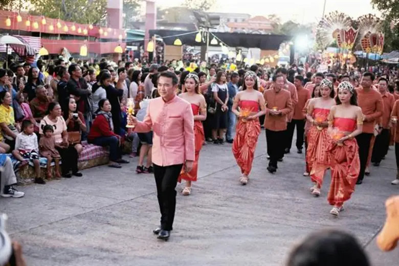 "บุรีรัมย์" จัดงานเปิดภูเขาไฟเขากระโดง รับเมืองท่องเที่ยว-กีฬาฟุตบอล-MOTO GP